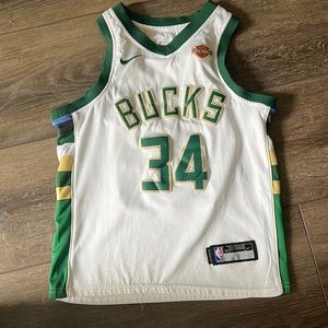 Youth Antetokounmpo jersey